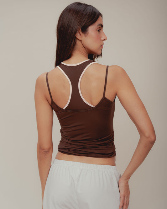 Double Tank Top – Tank Top Café Doble con Sesgos Soft Pink y Escote en Tull