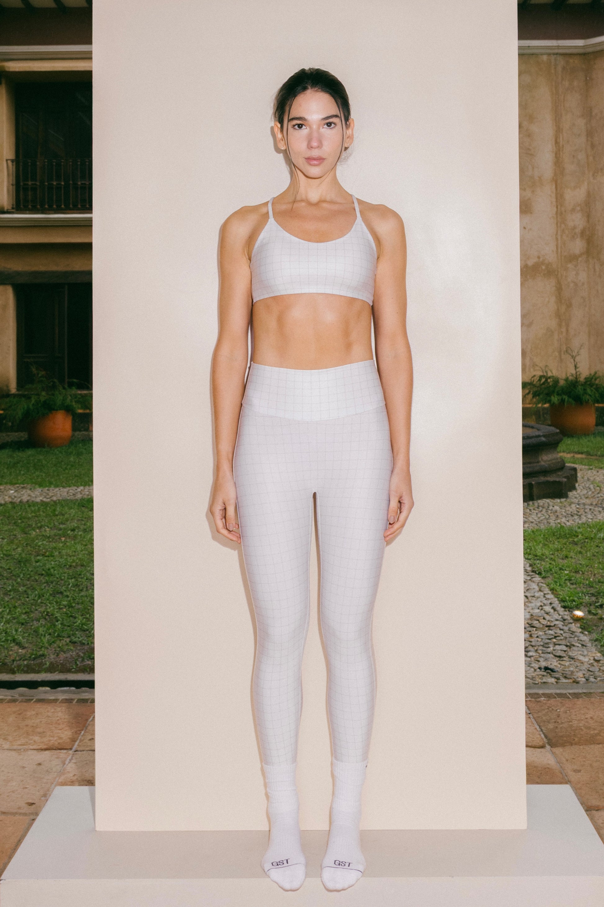 Patterned Leggings – Leggings Deportivos Beige Con Patrón En Cuadrícula Sin Costuras