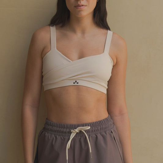 Growing Top - Top Deportivo Beige Cruzado